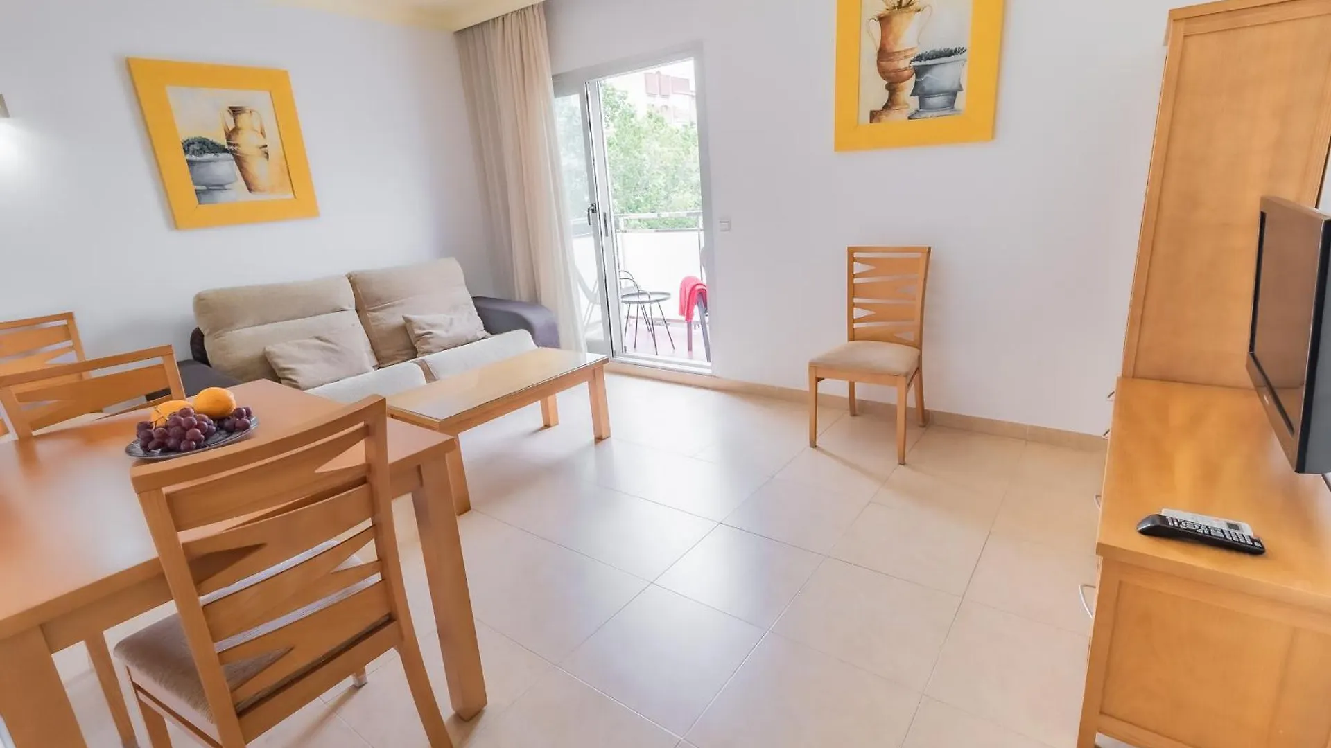 Apartamentos Turisticos Las Yucas Torre Del Mar